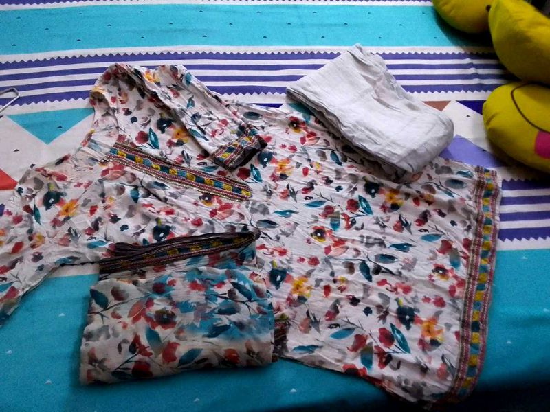 Print Kurta Set