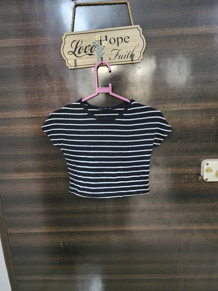 Zara Stretchable Striped Top!