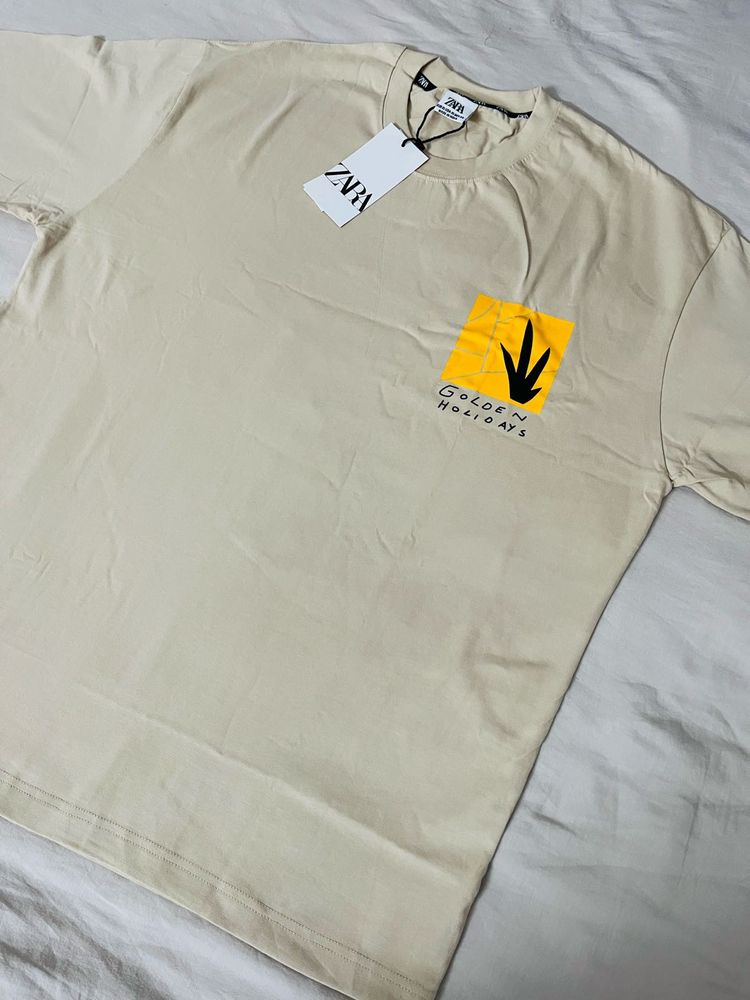 ZARA- Golden Holidays T-shirt 👕