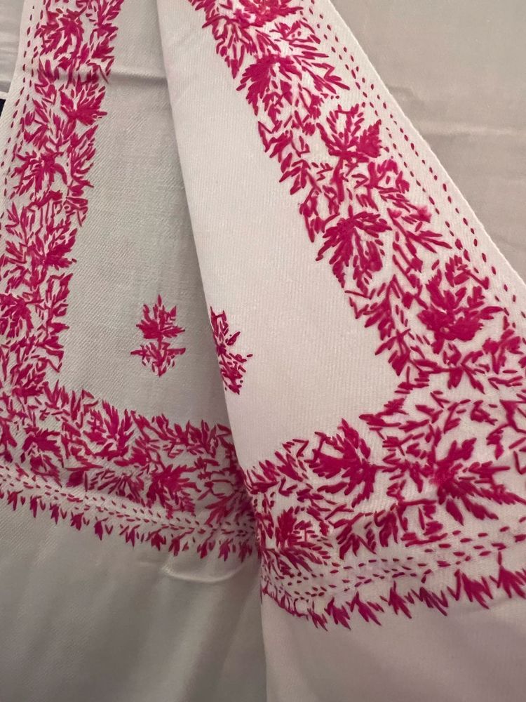 Embroidered White &amp; Pink Shawl