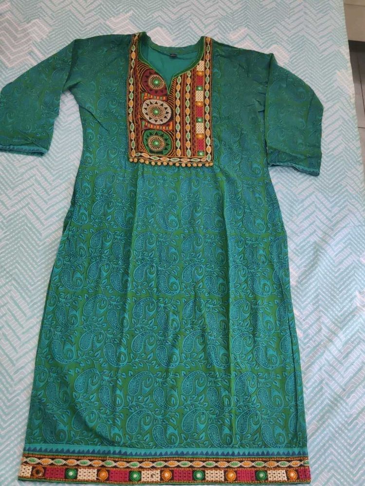 Bright Green Straight Pure Thick Cotton Kurta