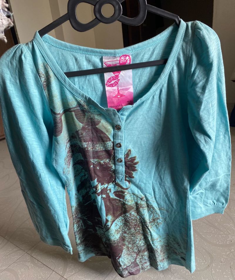 Remanika Blue Graphic T-Shirt – Size XS (with tag)
