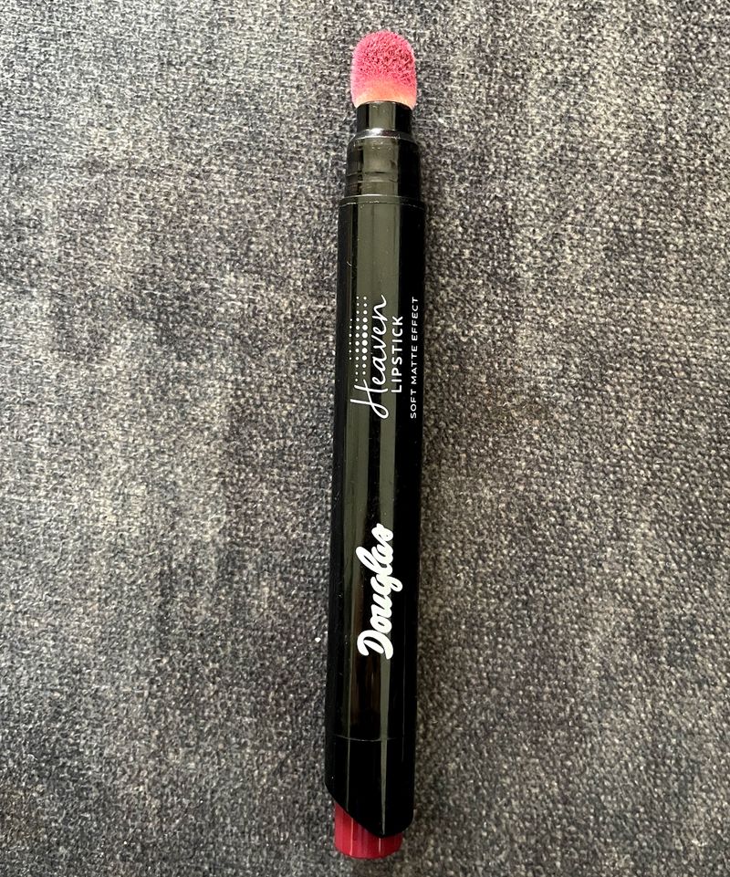 Imported Douglas Heaven Soft Matte Lipstick