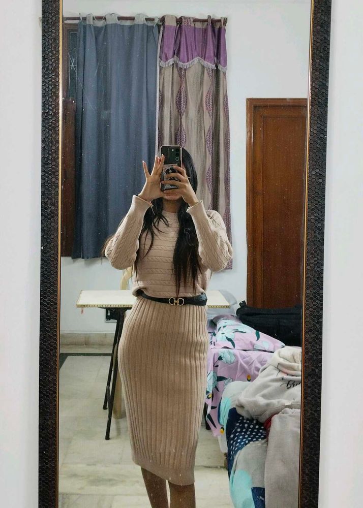 Ribbed Knit Bodycon Dress