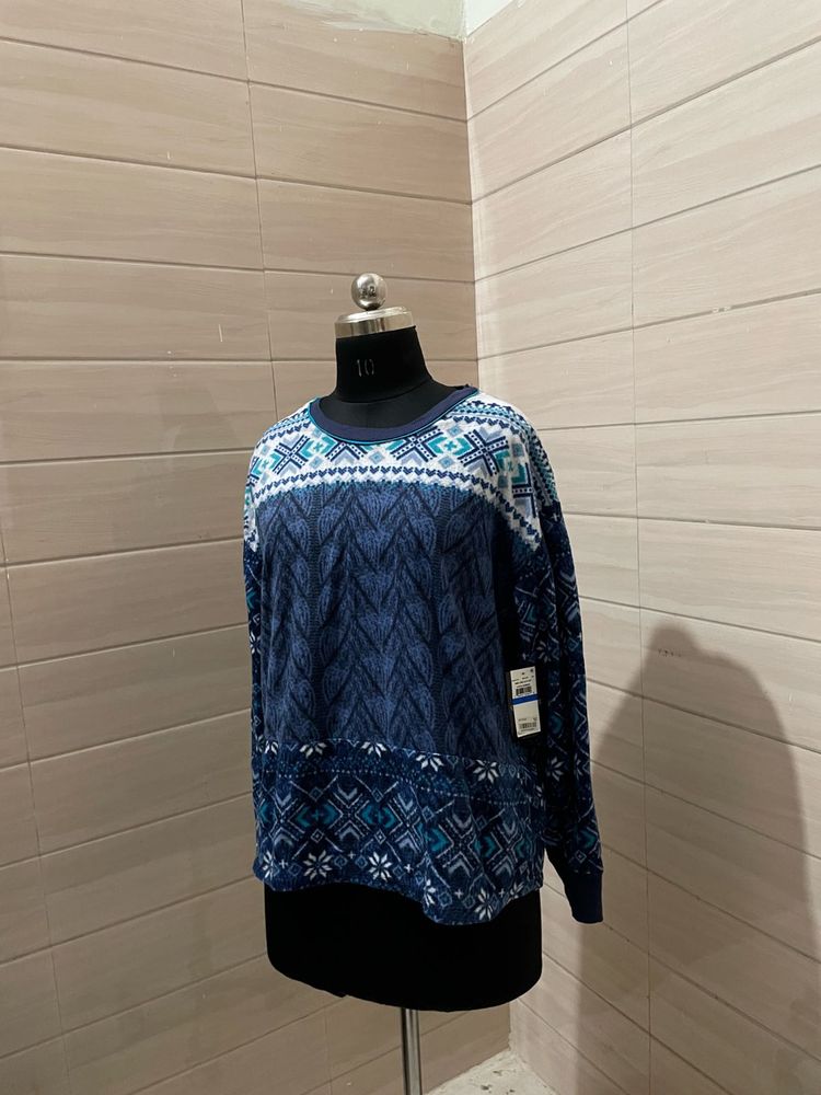 New with tag Blue Patterned Pullover