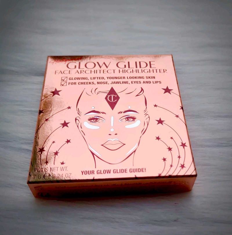 Charlotte Tilbury Glow Glide Highlighter
