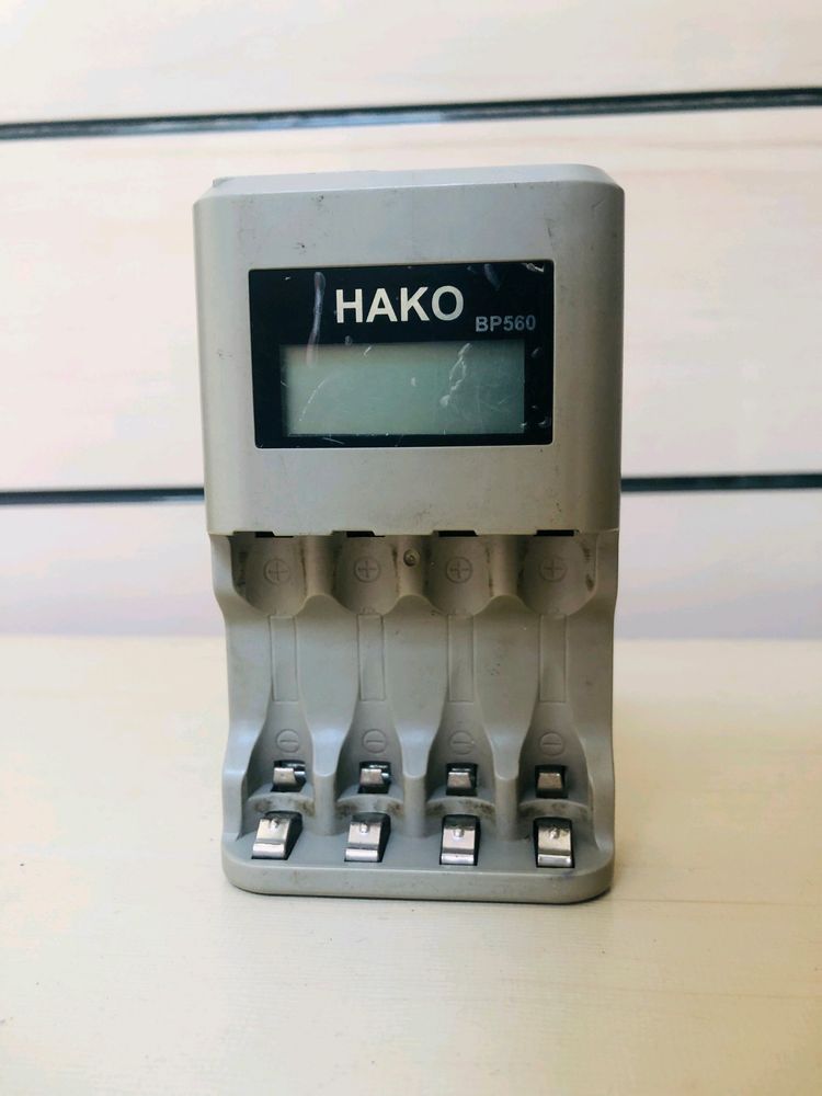 Hako Battery Charger