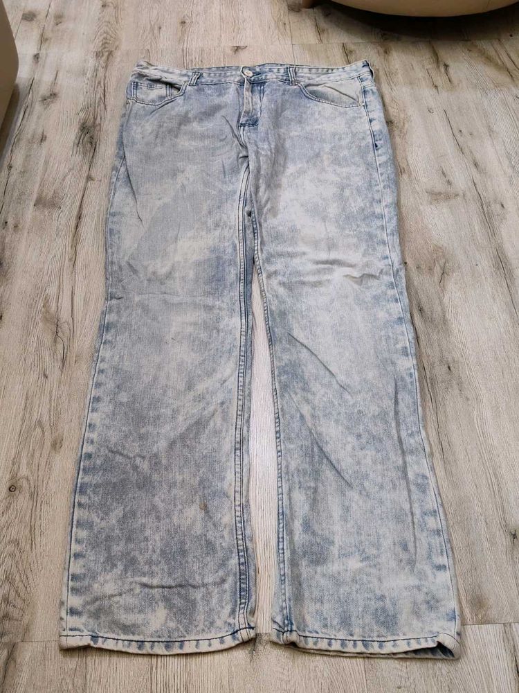 Ma2248 BASICS JEANS Waist 40 inches