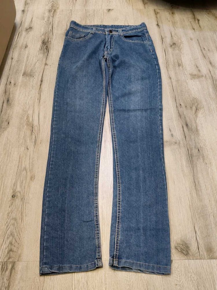 Ma2212 Blue coin jeans waist 28 inches