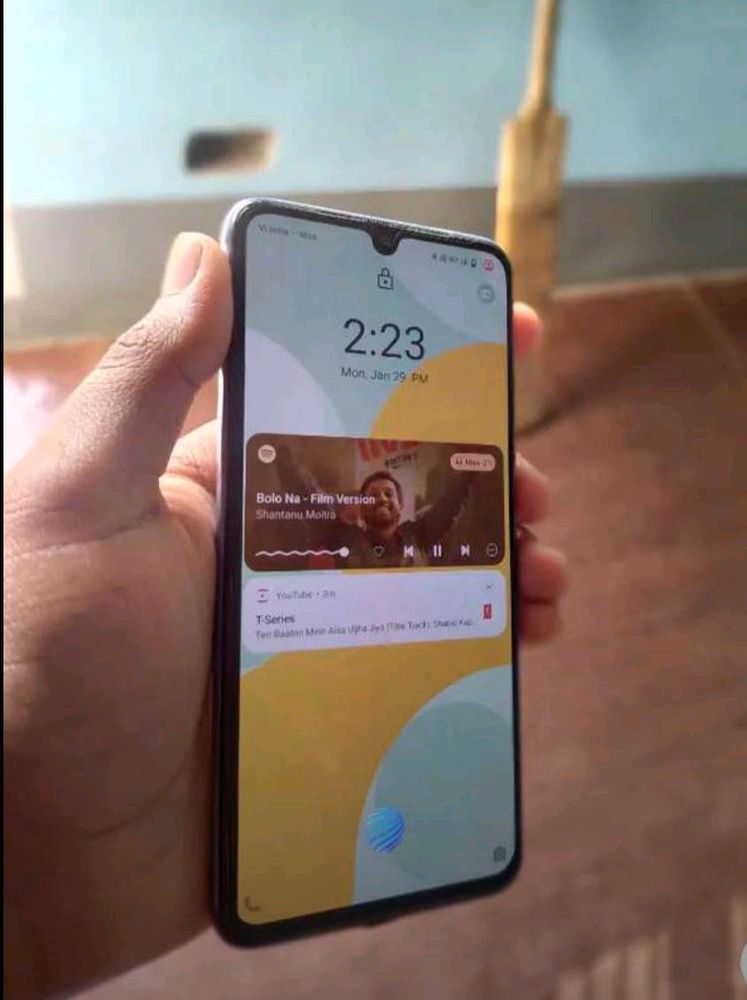 Vivo 5g Mobile In Display Fingerprint
