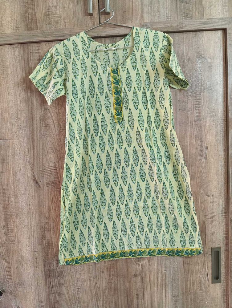 LEAF PRINT GREEN KURTA