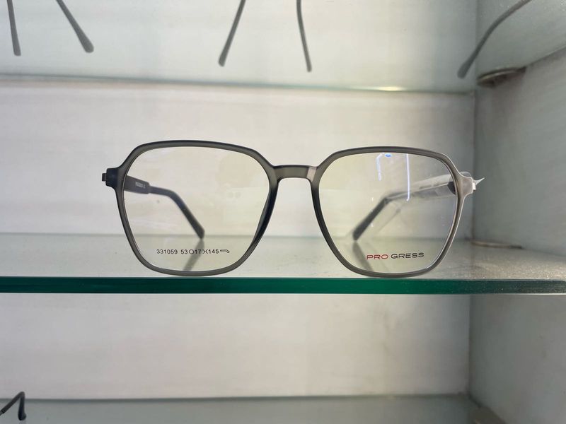 Progress Eyeglasses