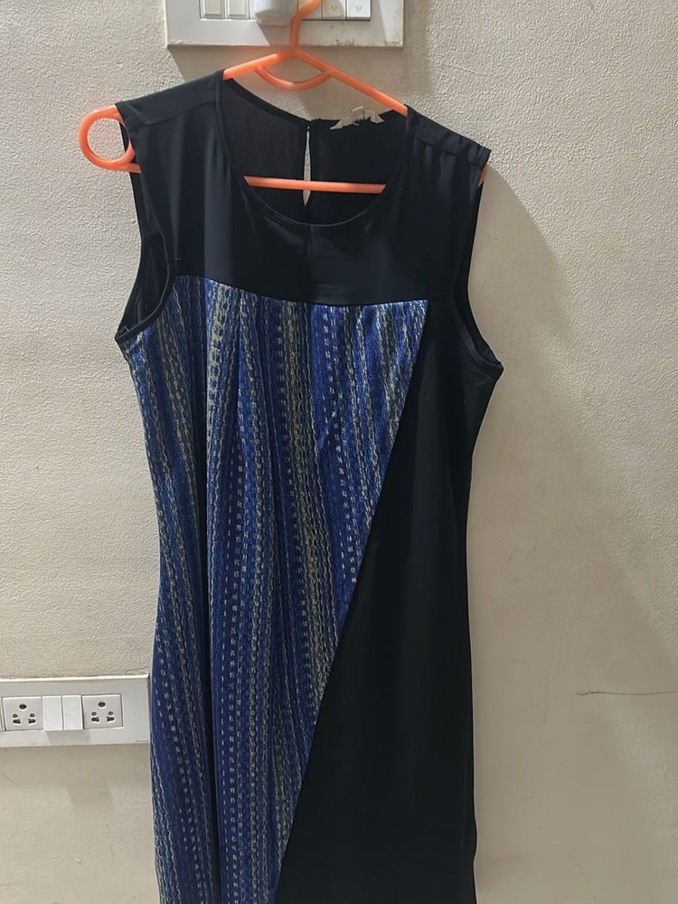 Stylish Black &amp; Blue Dress