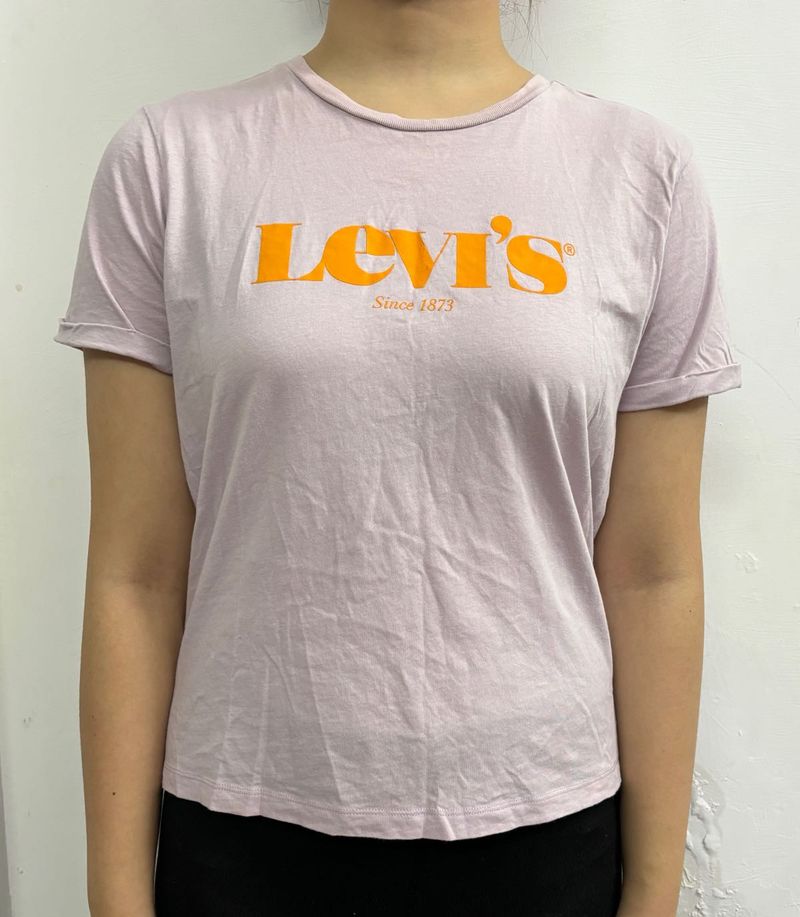 Levi’s Lavender T-shirt