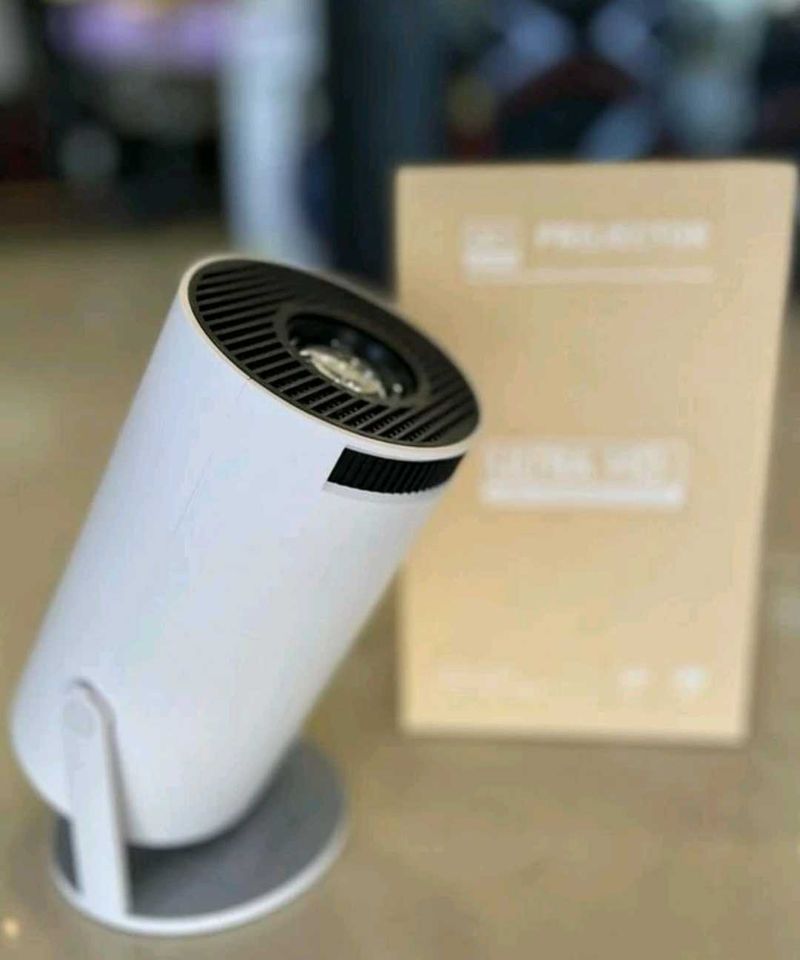 PROJECTOR 4K ULTRA