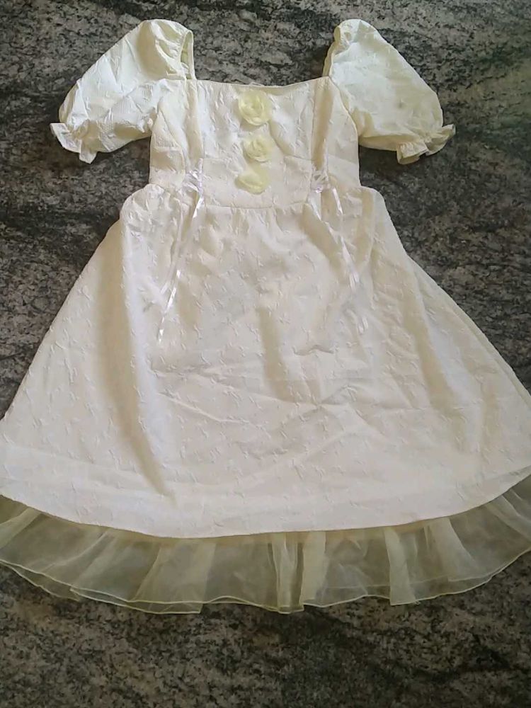 Cute printrest yellow Dress