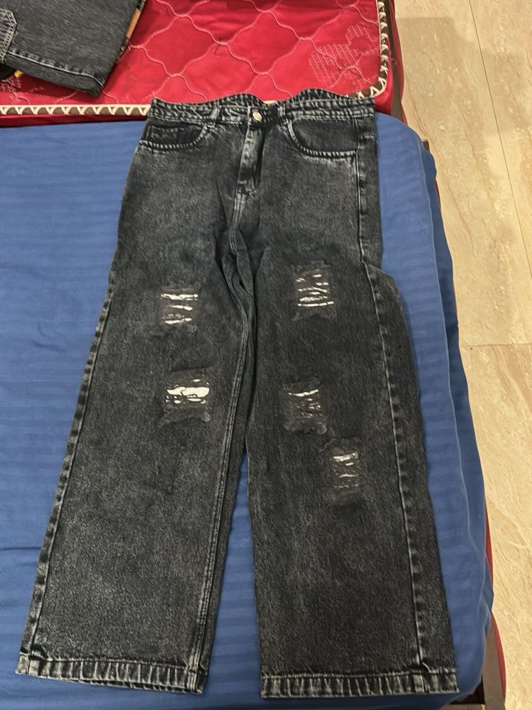 Ripped Wide Leg Jeans