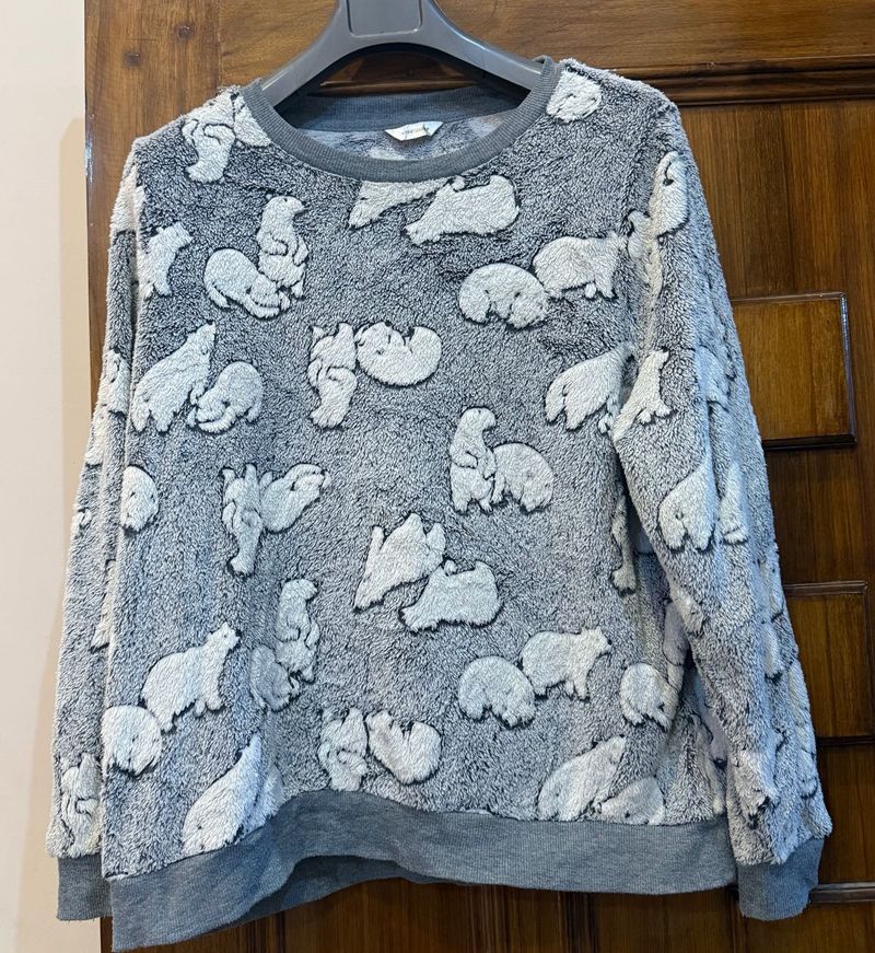 Cute Polar Bear Print Sweatshirt