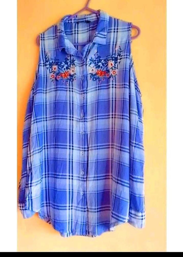 👕🔖 Blue Plaid Embroidered Top womens shirt