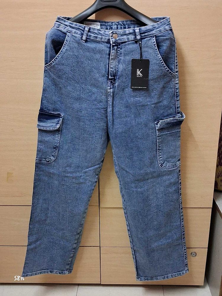 Cargo Jeans