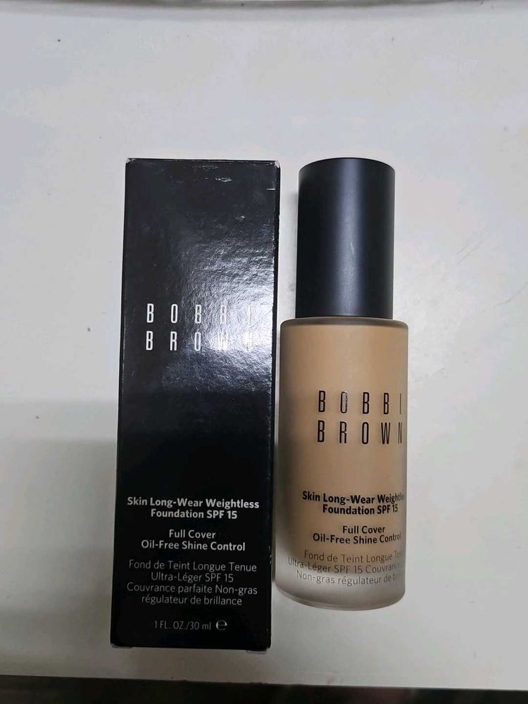 Bobbi Brown Long Wear Weightless Foundation