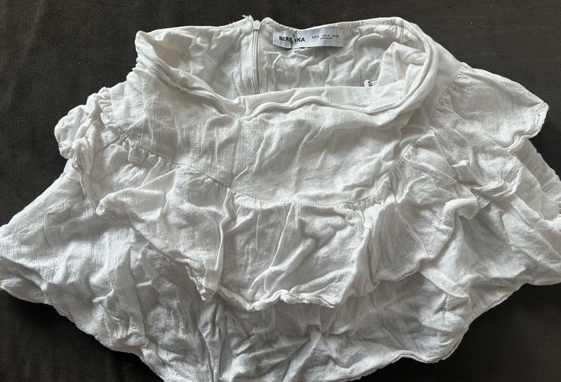 BERSHKA White Ruffled Skirt USA SIZE S