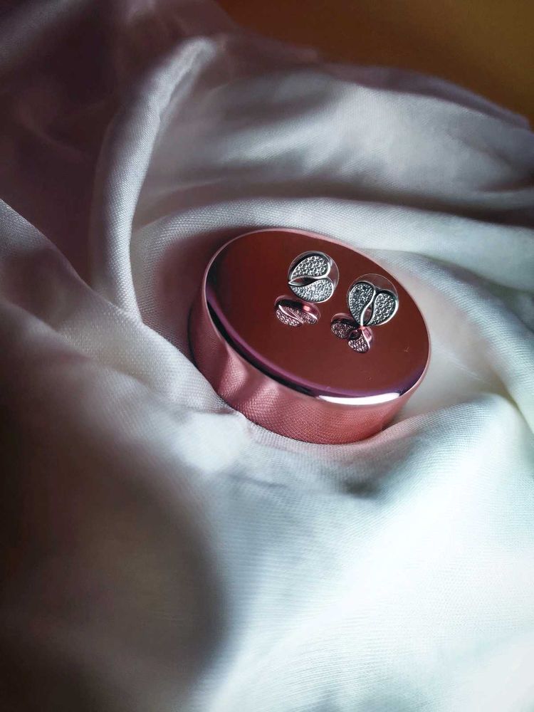 Cute college wear able, heart shaped earrings