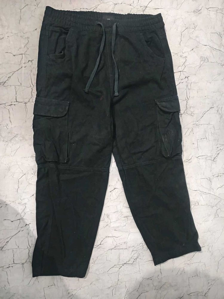 black cargo pants