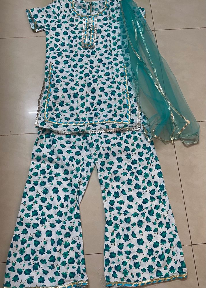 Kids Floral Print Short Kurti Palazzo Set(8-10yrs)