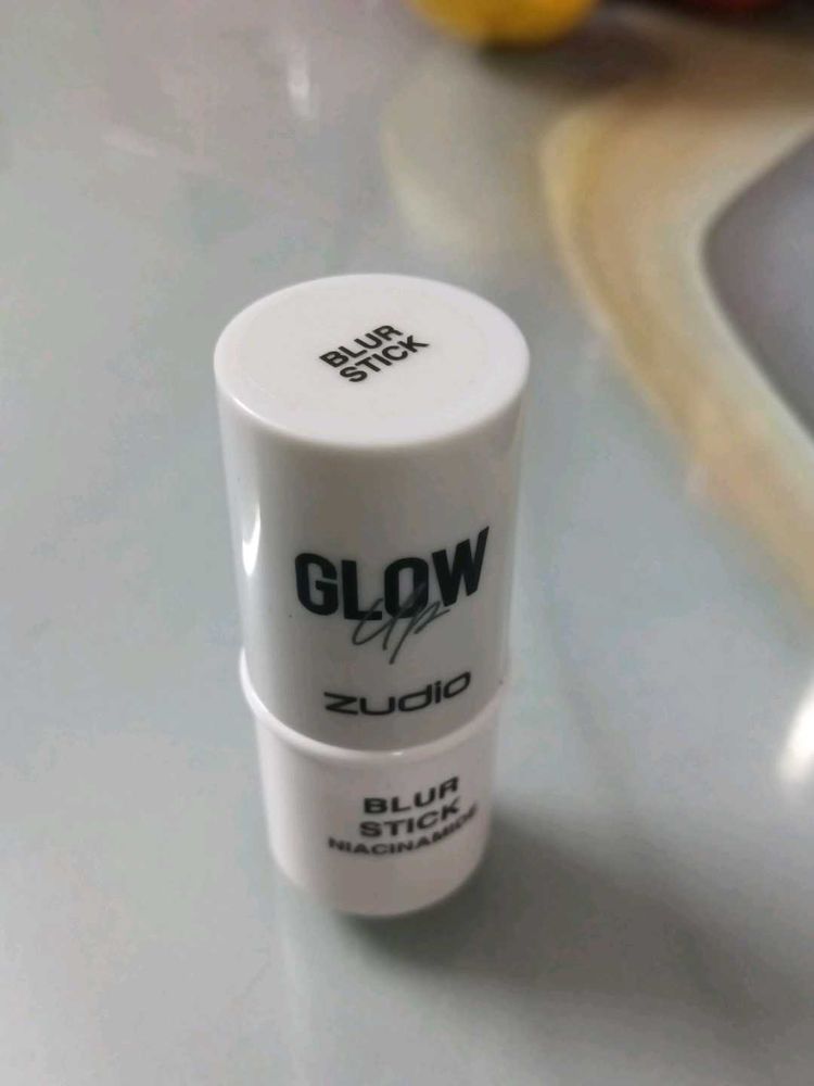 Zudio Glow Up Blur Stick