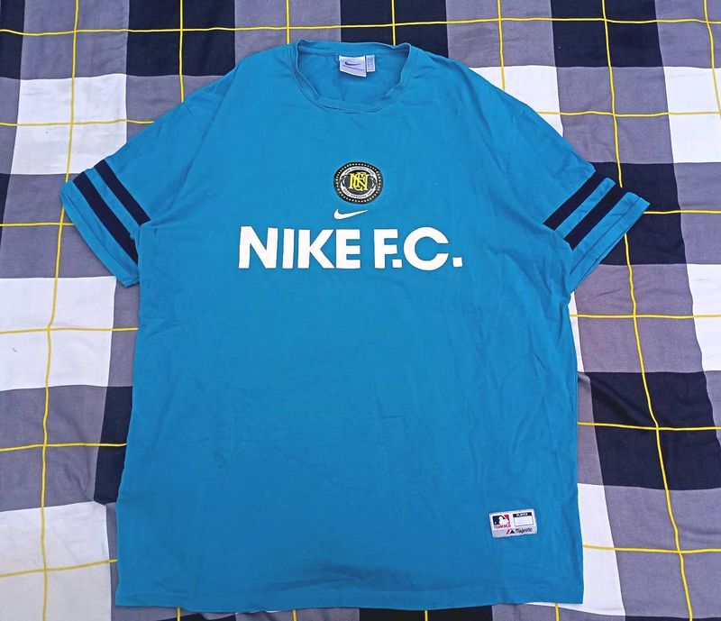 Nike F.C. Tee