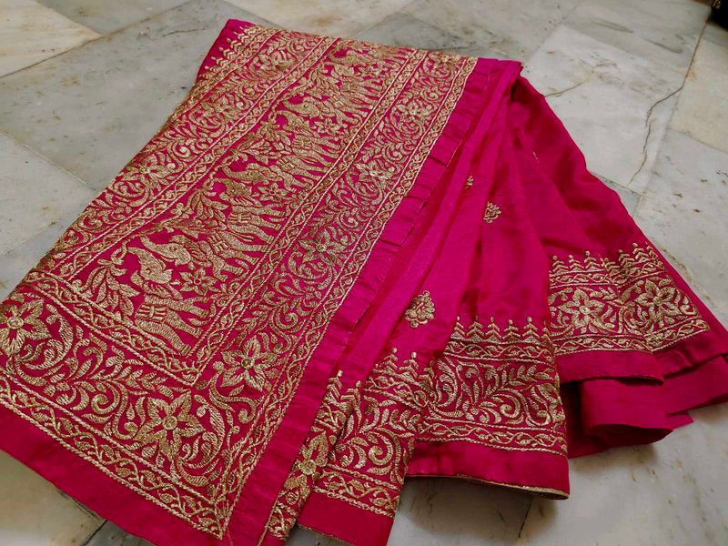 Beutiful Zari Work Saree 💗