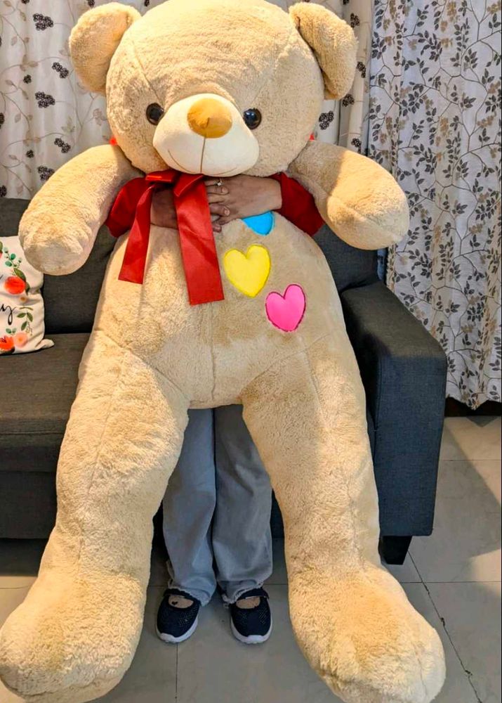 Giant Teddy Bear 4 feet.