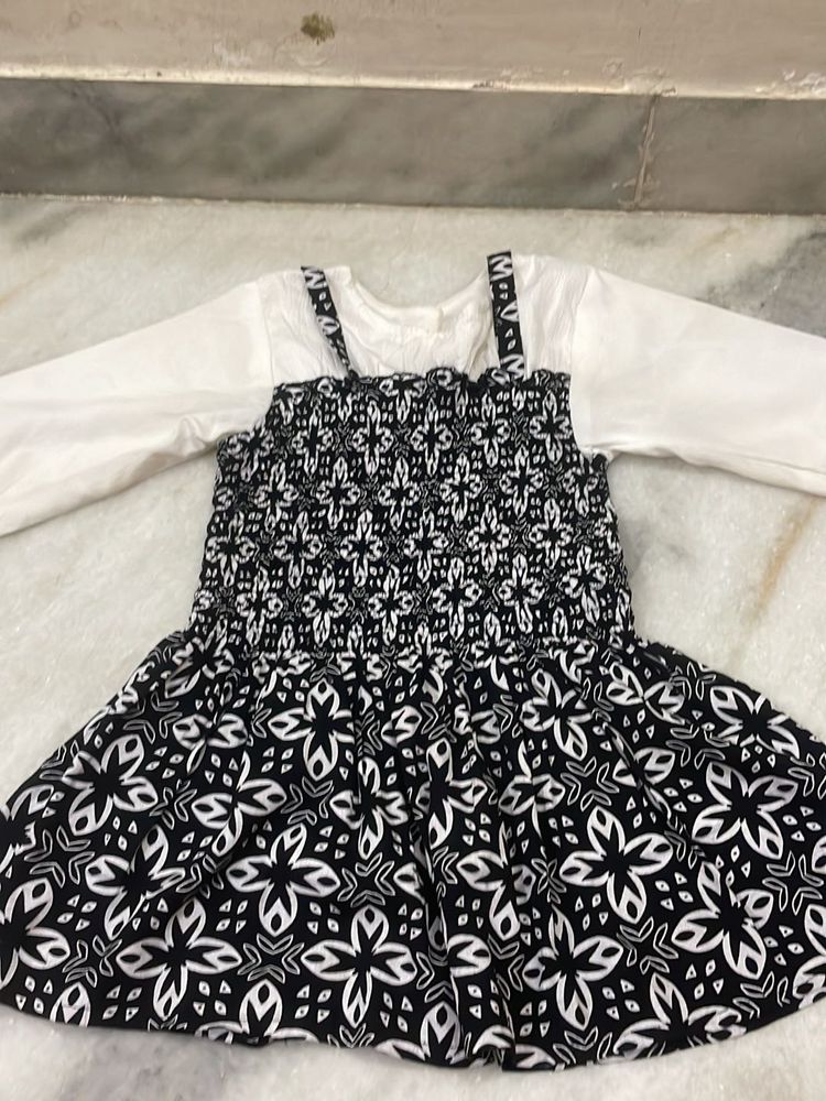Cute Black &amp; White Dress