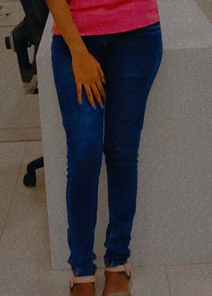 KLM Skinny Jeans, Shaded Blue, Size 28, Just 399/-