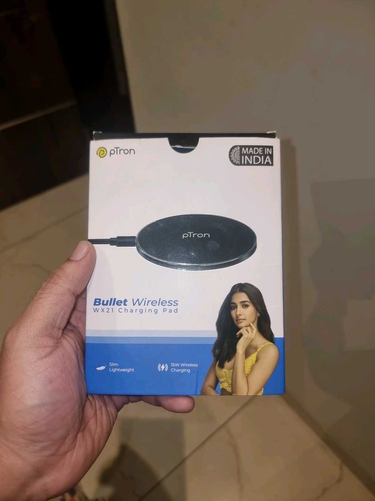 pTron Bullet Wireless Charging Pad