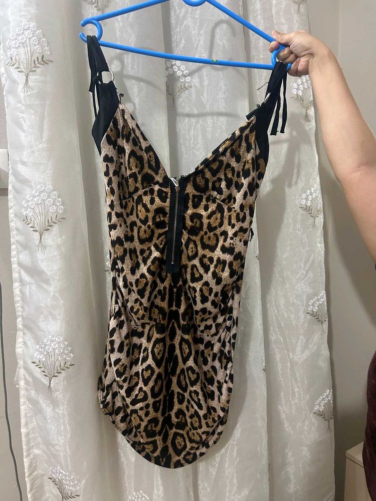 Y2k aesthetic backless mini dress