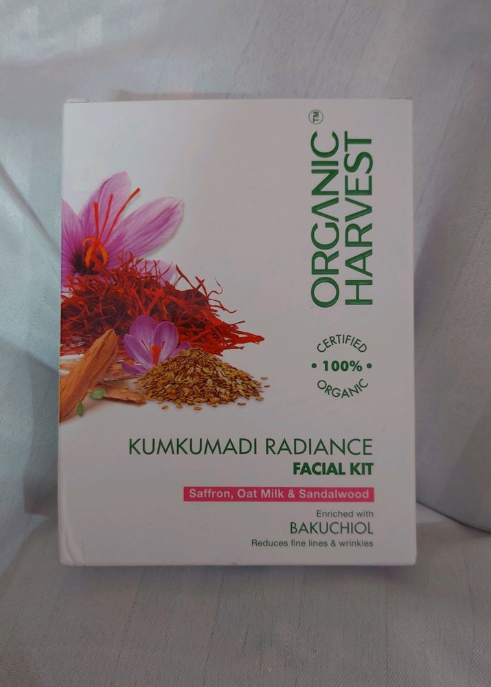 [PRICE DROP] Organic Harvest Facial Kit | Kumkumadi Radiance ||