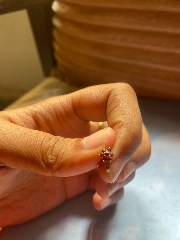 Gold nose pin 📌