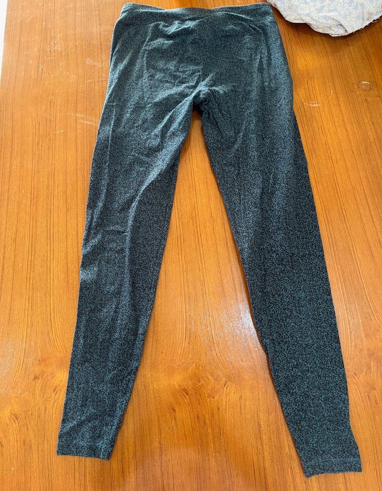 Decathlon Green/Gray Leggings