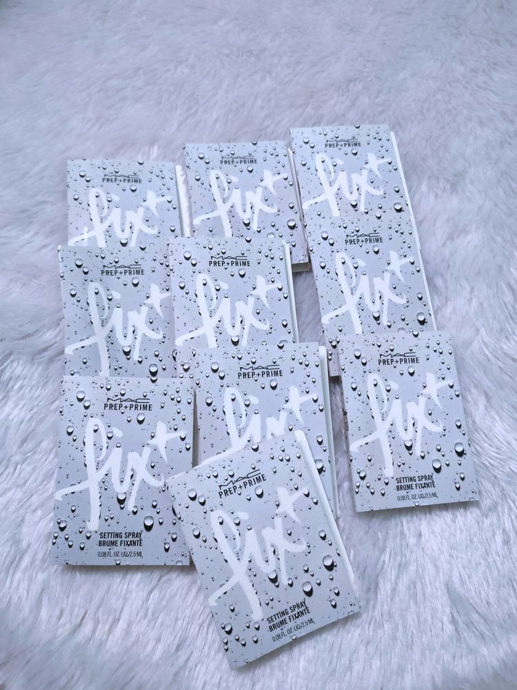 Lauxry MAC Setting Spray