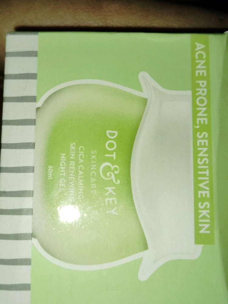 Dot And key Cica Calming skin Renewing Night Gel