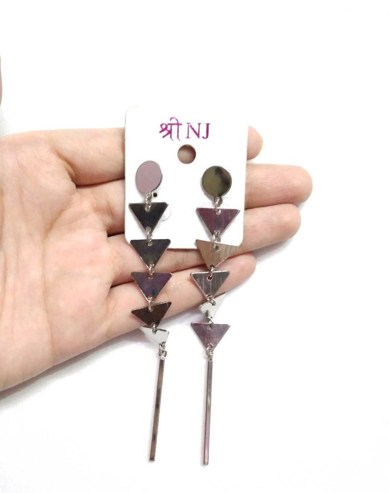 99 BUY 2 GET 1 FREE / SILVER EARRINGS