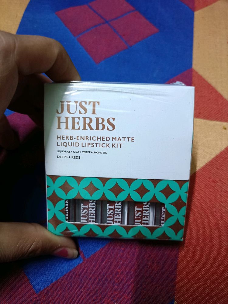Just Herbs Matte Liquid Lipstick Kit