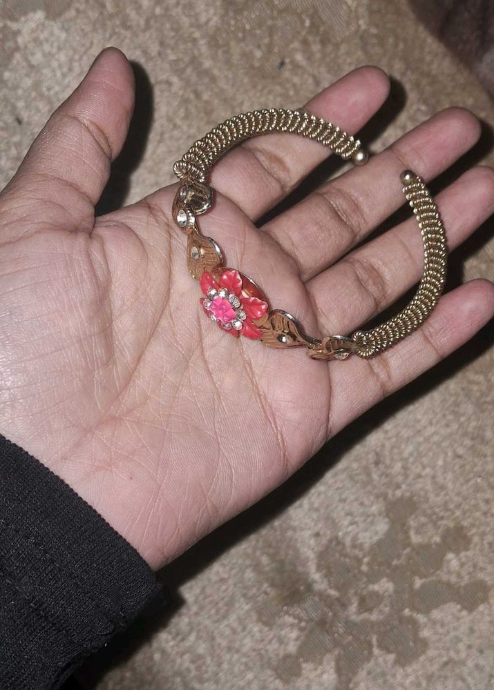 Beautiful Red Bracelet💓