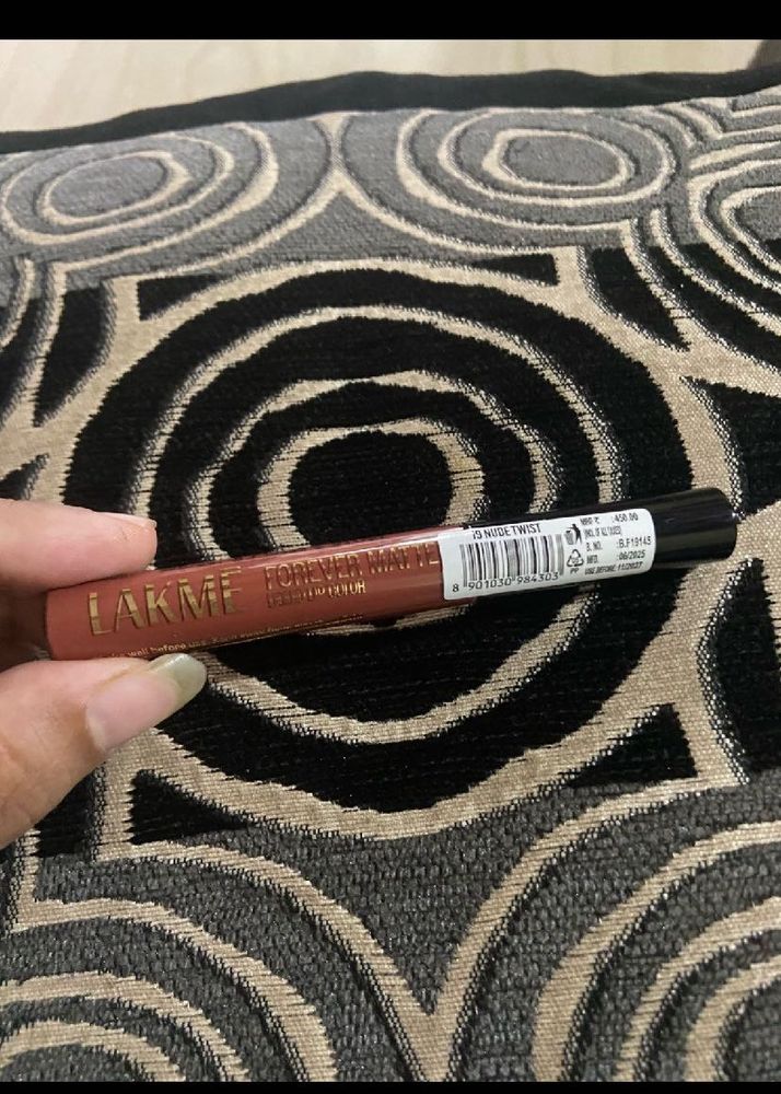 Lakme Forever Matte Lipstick