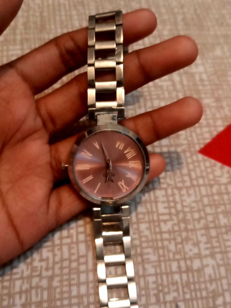 Girls Watch