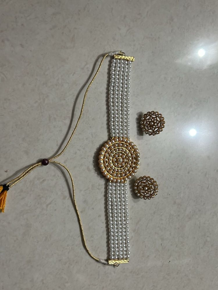 Neckless