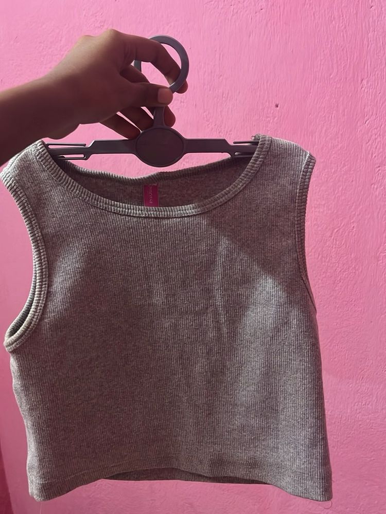 Gray Cropped Tank Top