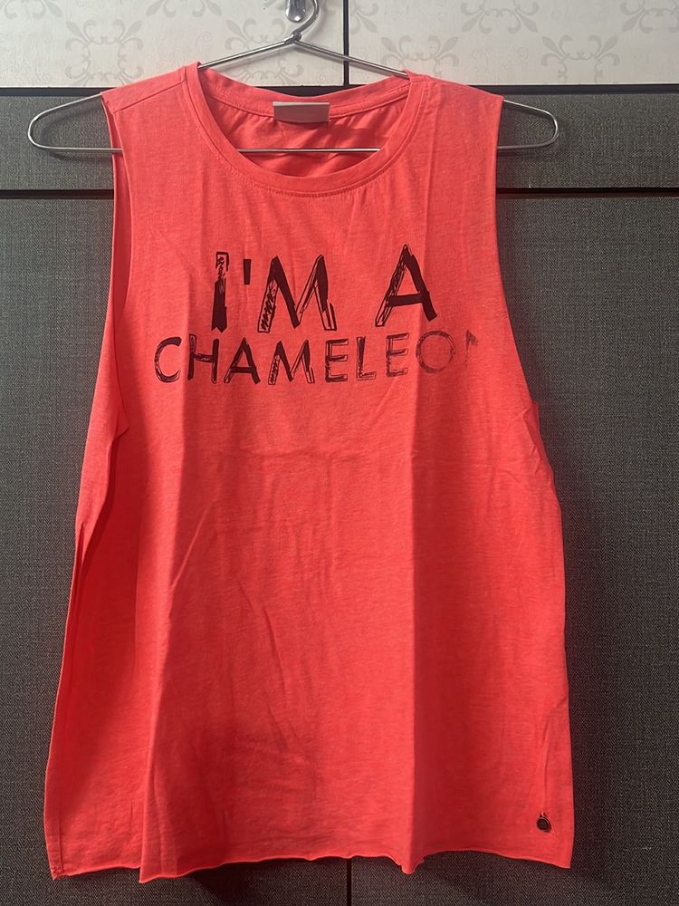 Coral &#39;I&#39;m a Chameleon&#39; Tank